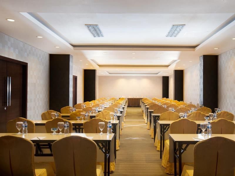 Hariston Hotel & Suites, Pluit - Jakarta Exteriör bild