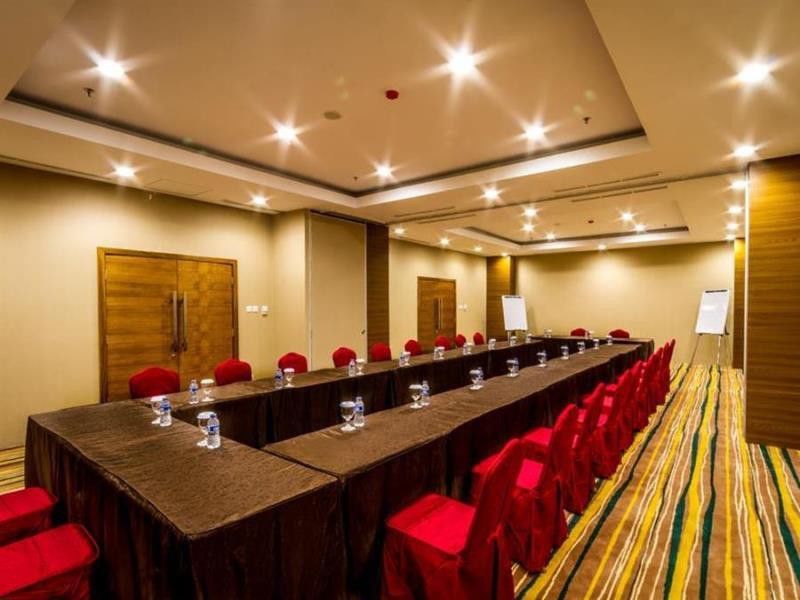 Hariston Hotel & Suites, Pluit - Jakarta Exteriör bild