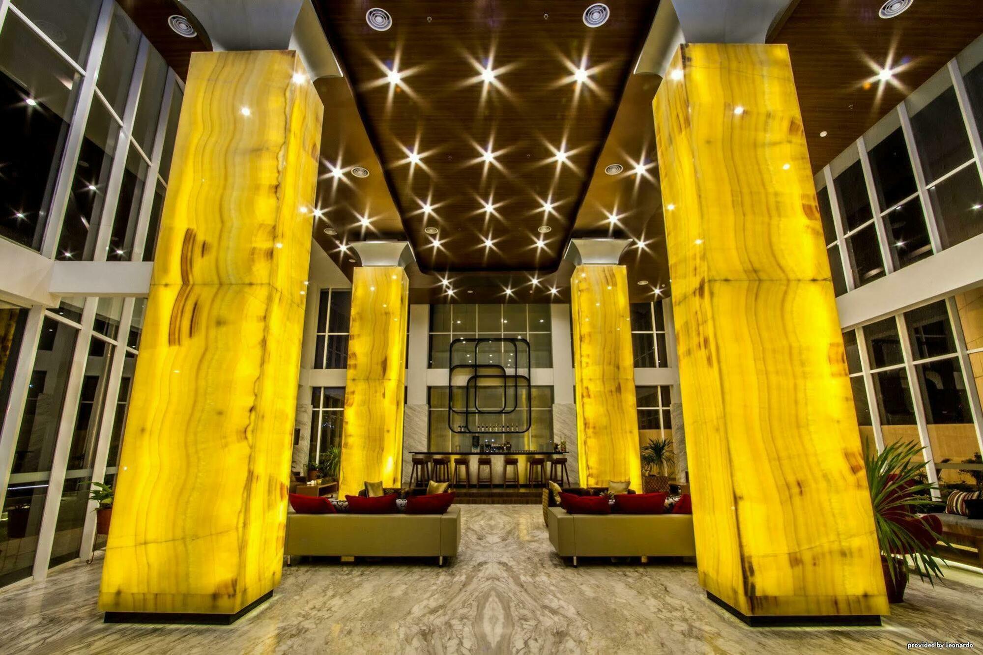 Hariston Hotel & Suites, Pluit - Jakarta Exteriör bild