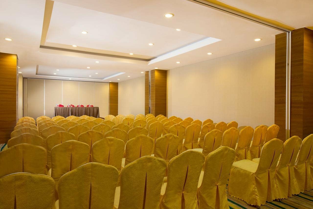 Hariston Hotel & Suites, Pluit - Jakarta Exteriör bild